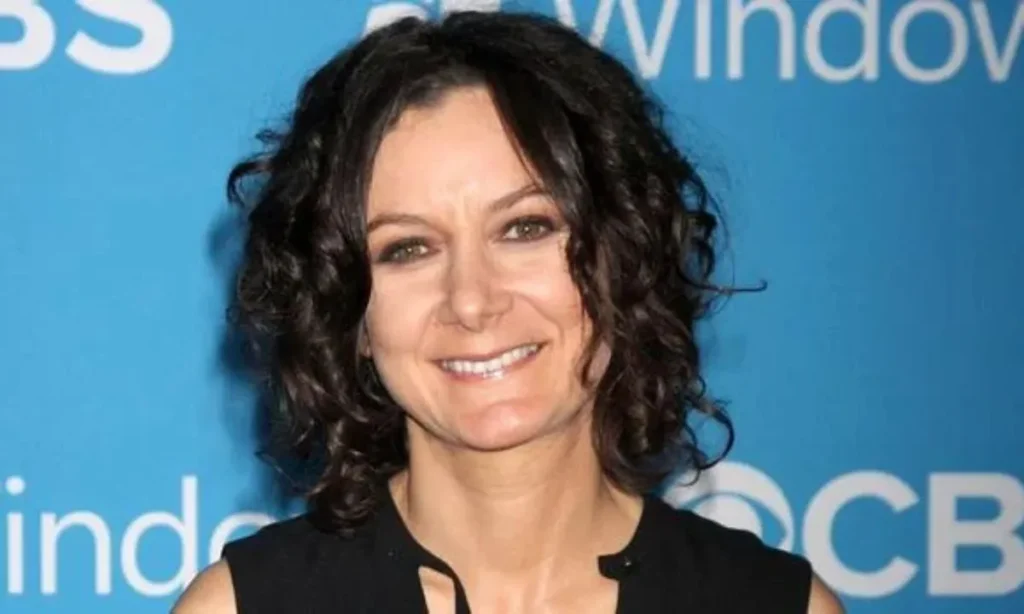 Sara Gilbert Net Worth